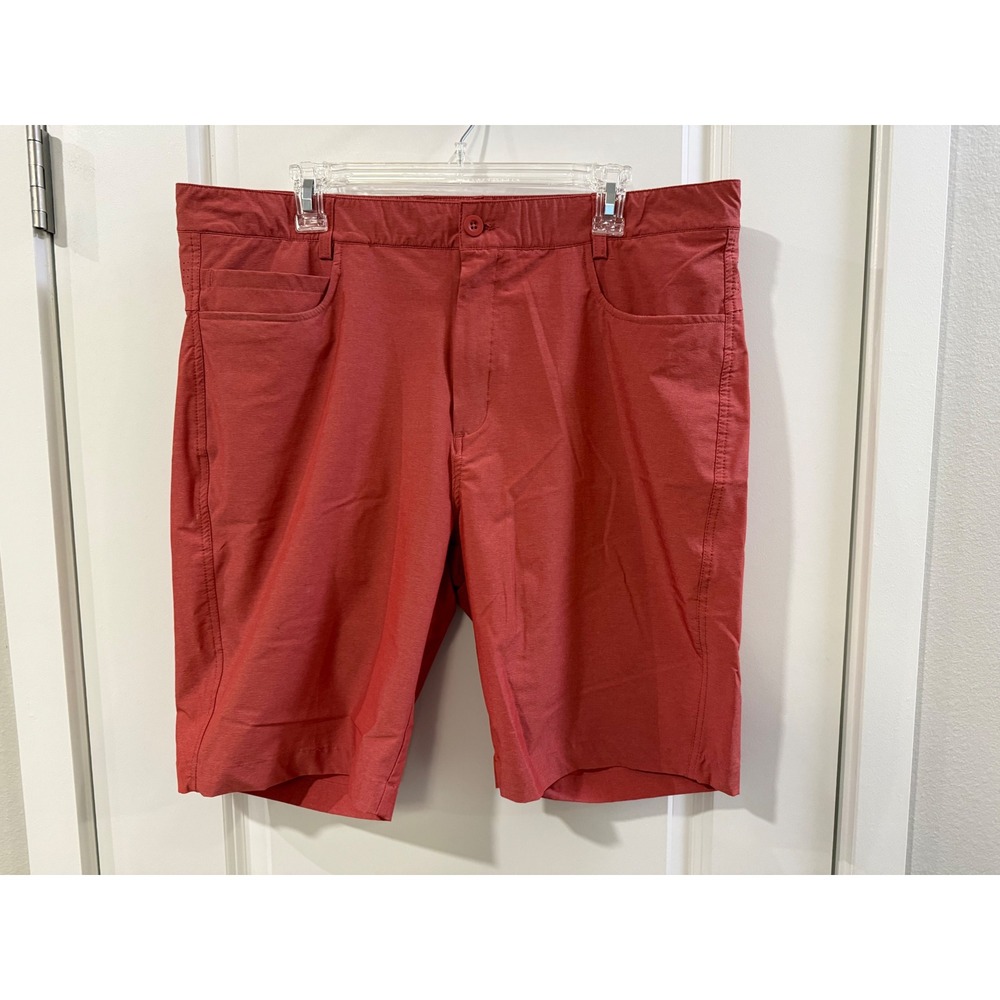MAELREG Mens Performance Golf Shorts Coral Red Size 38 Lightweight Breathable‎